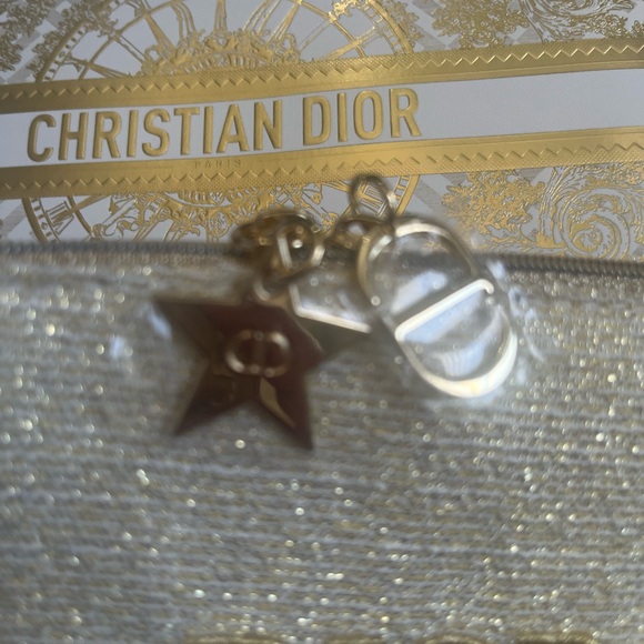 Dior Make up Pouch - Picture 3 of 4